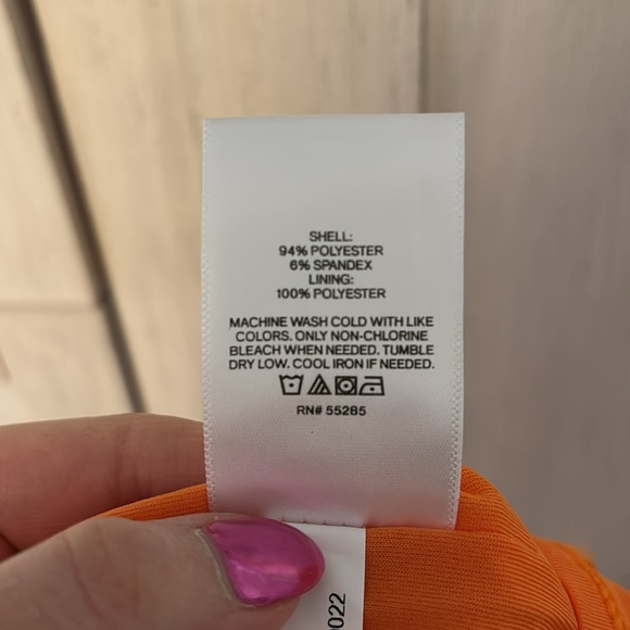 Express floral wrap dress - Picture 5 of 7